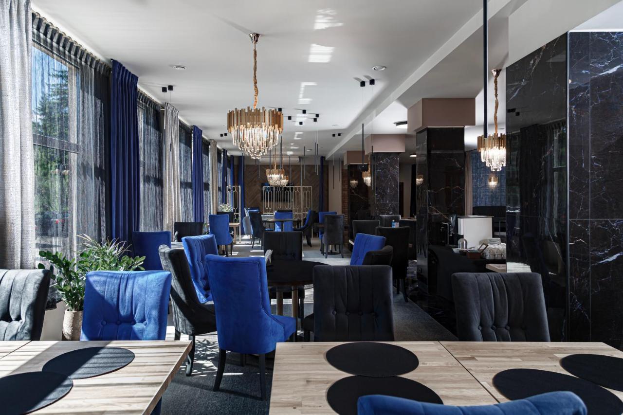 Hotel Cristal Park Tarnow Exterior photo